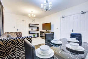 Charming 7 bedroom house sleeps up to 13 guests
